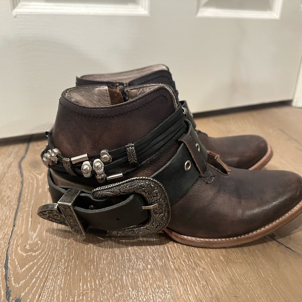 Freebird Saloon Leather Ankle Buckle Boots